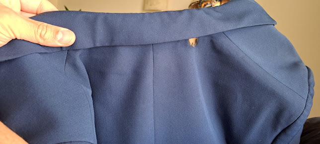 Acabado de una chaqueta tras el trabajo de recuperación.
